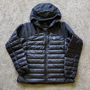 Outdoor Research Women’s Helium Down Hoodie XL